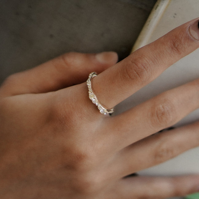 wavy full eternity ring