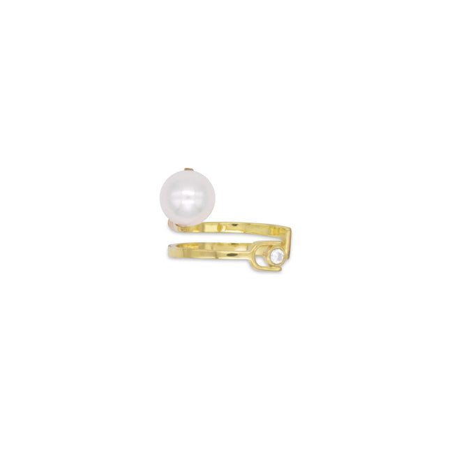 Akoya Pinch Ring.